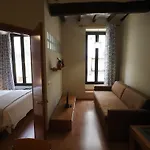 Apartaments El Jac Montblanc