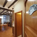 El Jac Apartment
